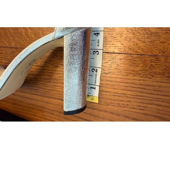 Mix No. 6 Women's Silver Strappy Block Heels Size 9M Party Shoes - Picture 8 of 8